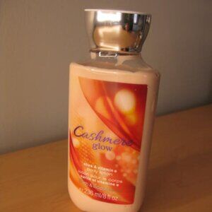 Discontinued and Retired Bath and Body Works Cashmere Glow Body Lotion BNNU